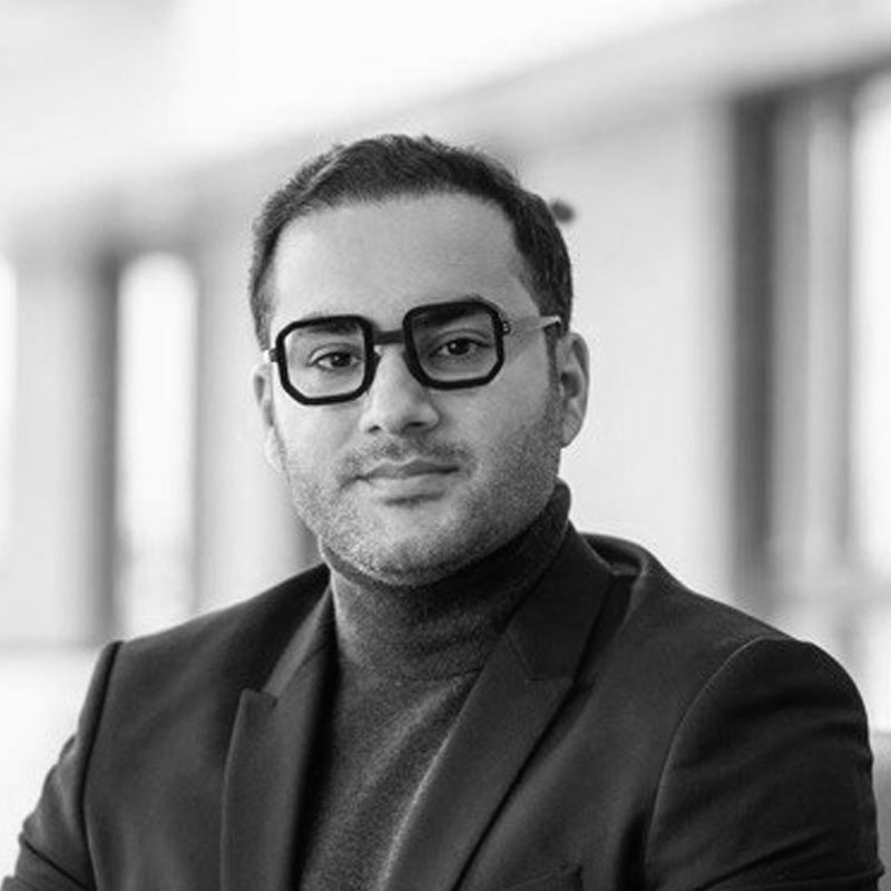 Dr. Max (Masoud) Valinejad 